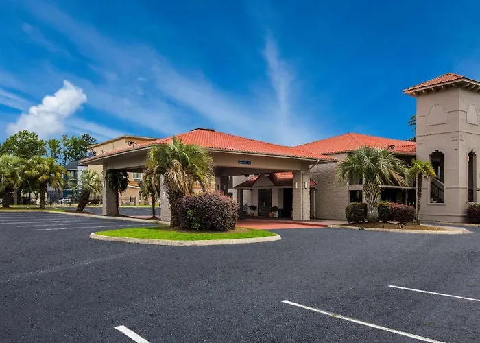 La Quinta Inn by Wyndham Savannah I-95