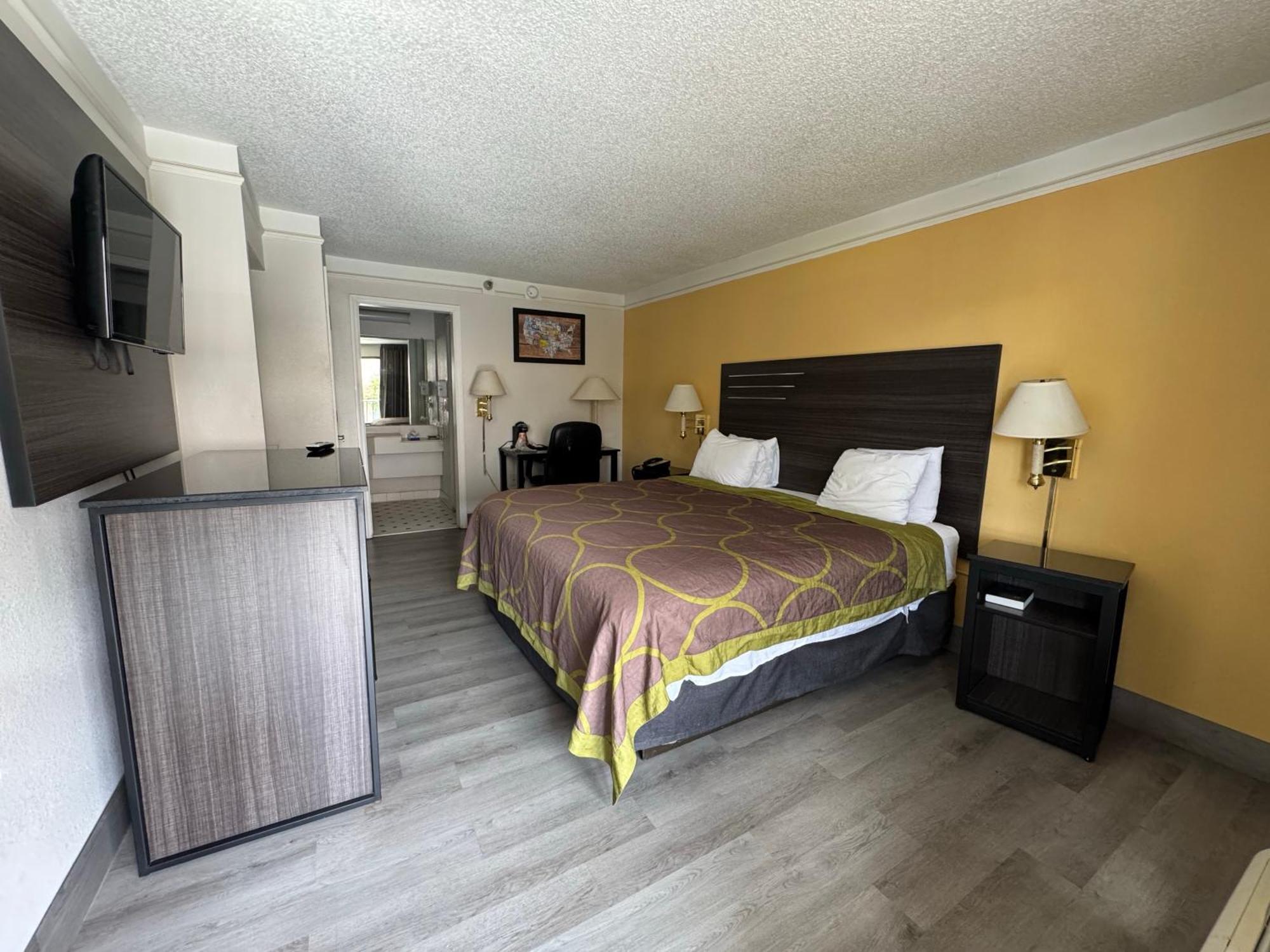 Super 8 By Wyndham Alojamento de Turismo Selvagem *